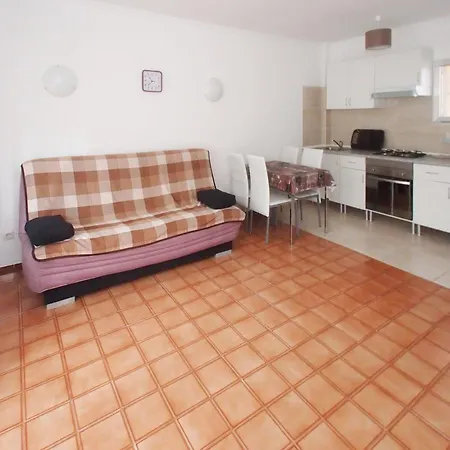 Apartment Cristina 1 Inftour *
